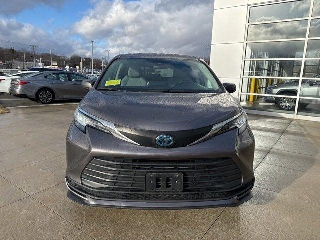 used 2021 Toyota Sienna car, priced at $32,988