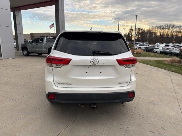 used 2018 Toyota Highlander car, priced at $22,994