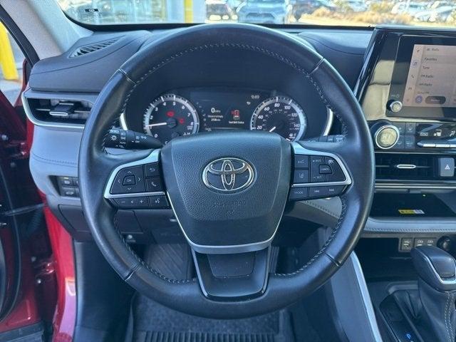 used 2023 Toyota Highlander car, priced at $37,770