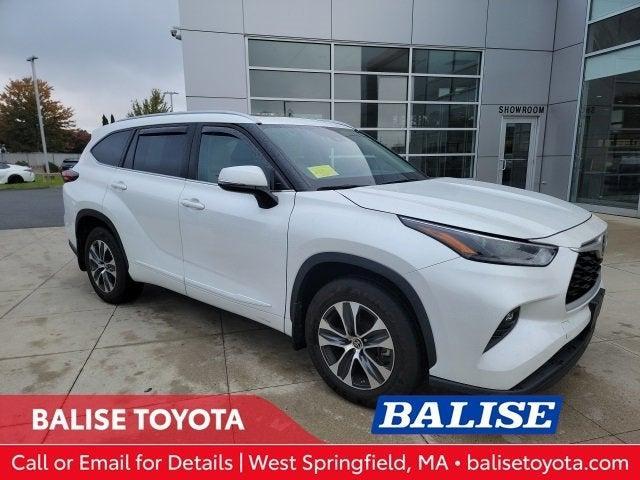 used 2022 Toyota Highlander car, priced at $36,080