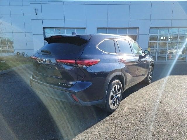 used 2021 Toyota Highlander car, priced at $32,611