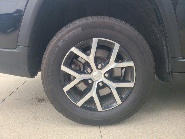 used 2024 Jeep Grand Cherokee L car, priced at $33,994