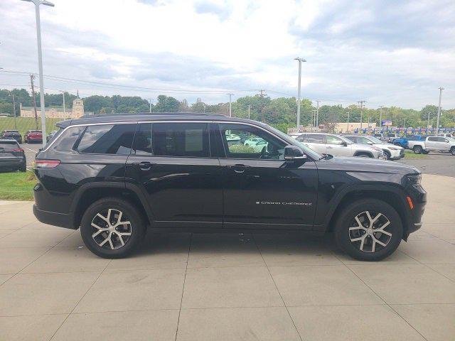 used 2024 Jeep Grand Cherokee L car, priced at $33,994