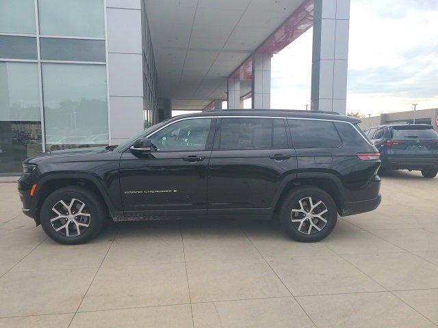 used 2024 Jeep Grand Cherokee L car, priced at $33,994