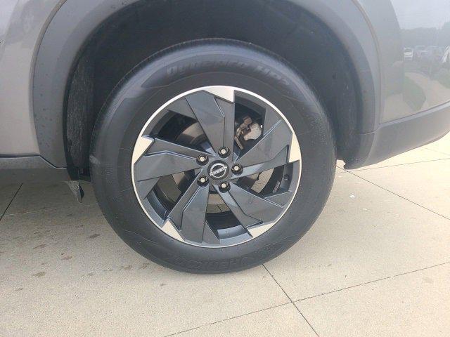 used 2024 Nissan Rogue car, priced at $22,994