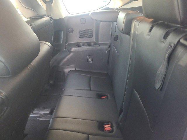 used 2024 Toyota Highlander car, priced at $37,419