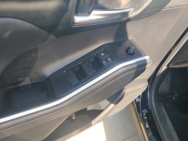 used 2024 Toyota Highlander car, priced at $37,419