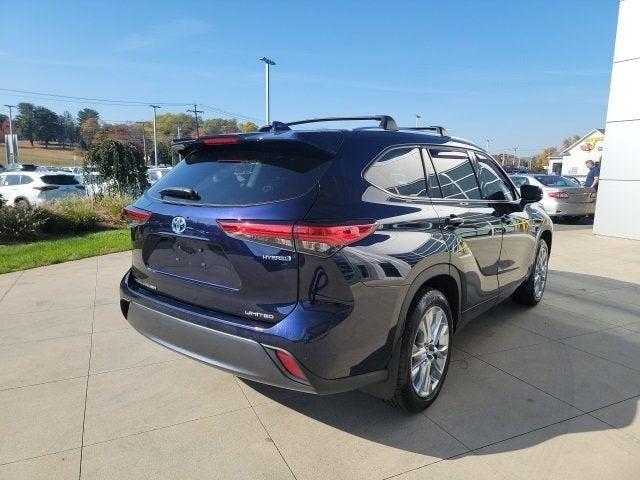 used 2022 Toyota Highlander Hybrid car, priced at $42,499