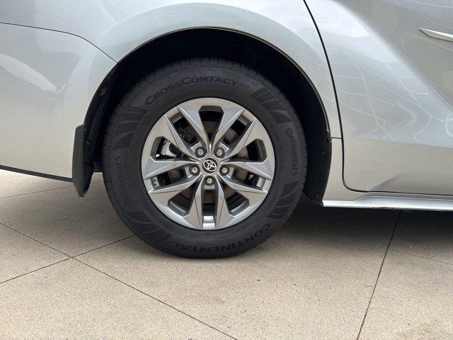 used 2022 Toyota Sienna car, priced at $39,199