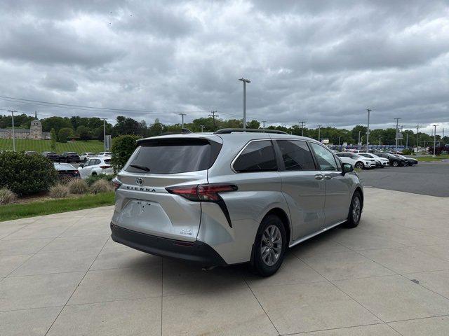 used 2022 Toyota Sienna car, priced at $39,199