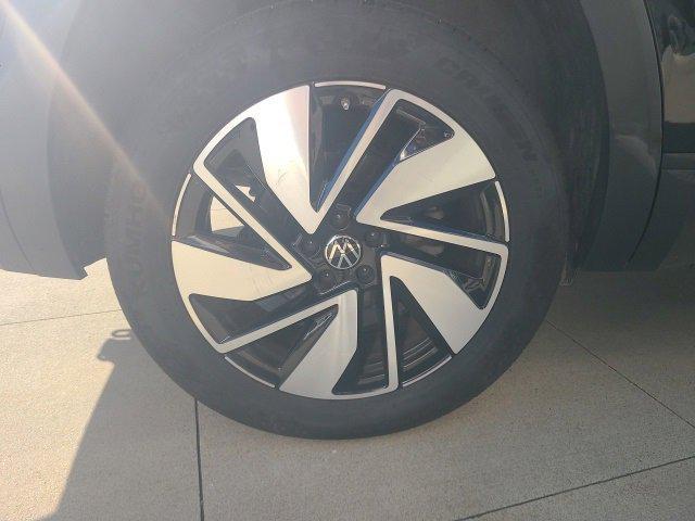 used 2025 Volkswagen Atlas car, priced at $35,494