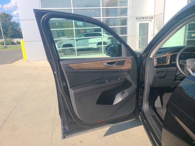 used 2025 Volkswagen Atlas car, priced at $35,494