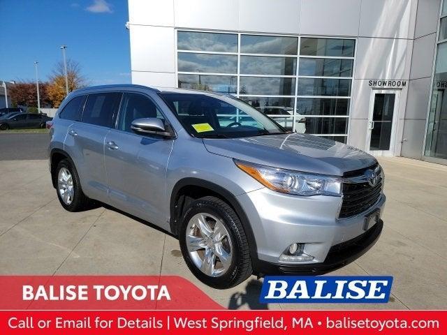 used 2014 Toyota Highlander car, priced at $19,478