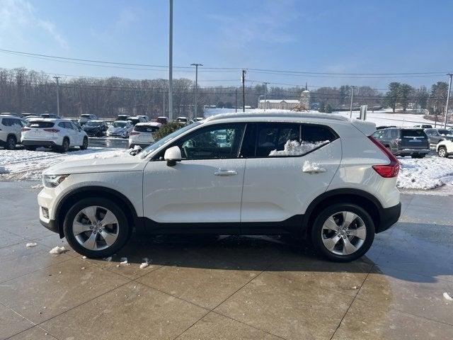 used 2020 Volvo XC40 car, priced at $21,989