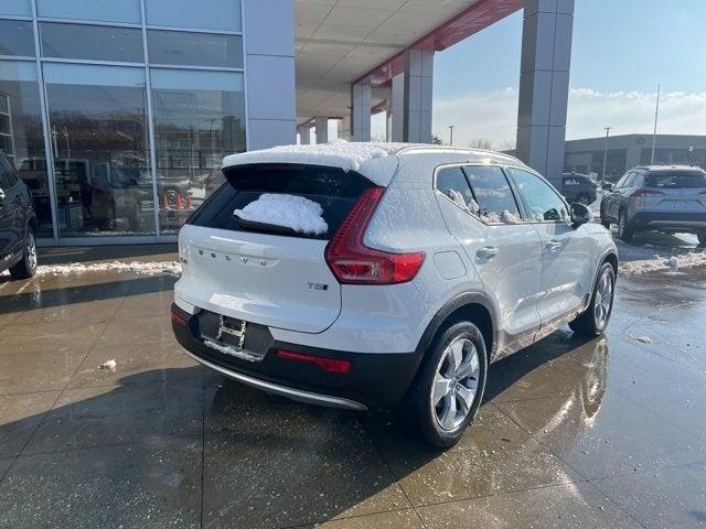 used 2020 Volvo XC40 car, priced at $21,989