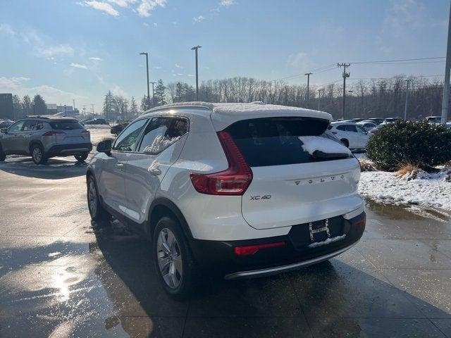 used 2020 Volvo XC40 car, priced at $21,989