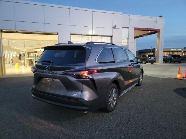 used 2023 Toyota Sienna car, priced at $41,974