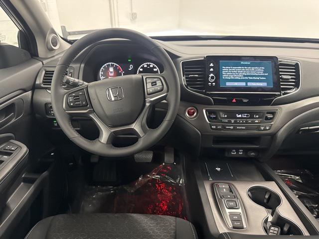 new 2025 Honda Ridgeline car, priced at $40,255