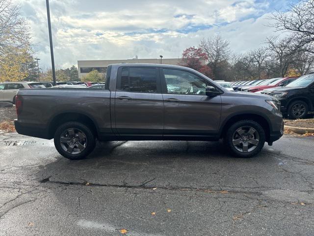 new 2025 Honda Ridgeline car, priced at $44,292