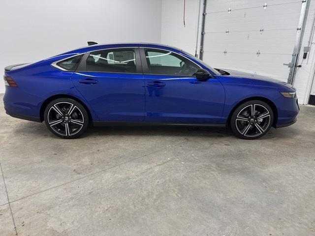 new 2025 Honda Accord Hybrid car, priced at $33,800