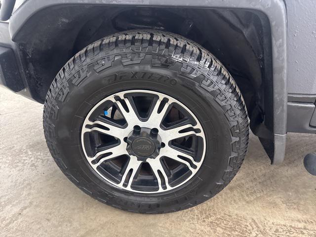 used 2007 Toyota FJ Cruiser car, priced at $14,980