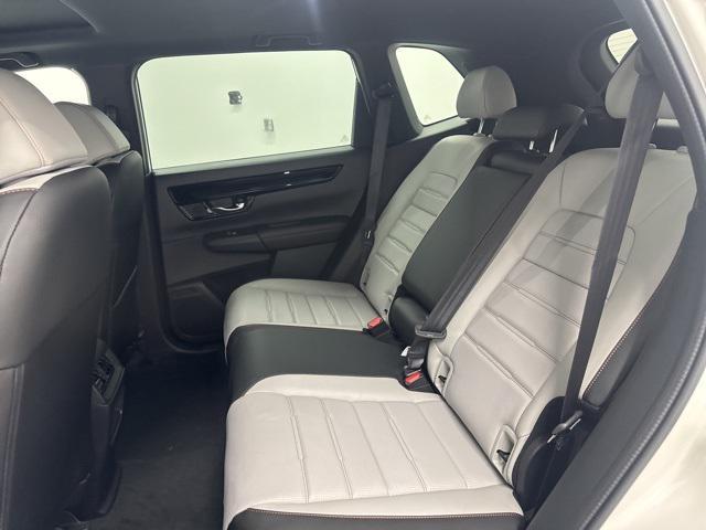 new 2026 Honda CR-V Hybrid car, priced at $44,155