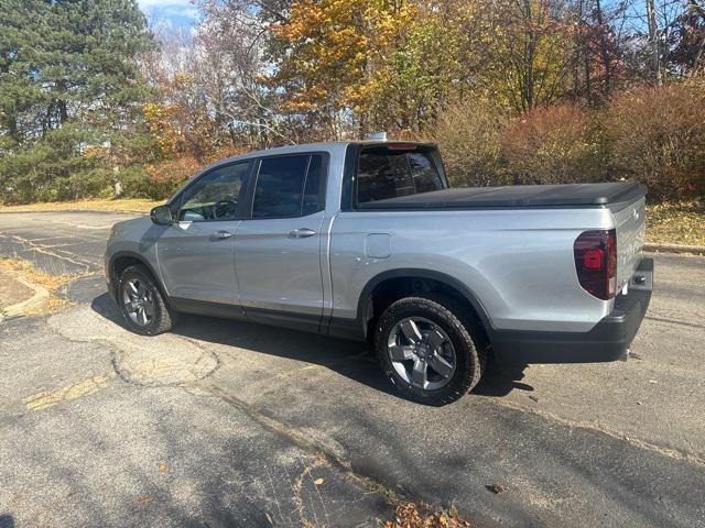 new 2025 Honda Ridgeline car, priced at $45,442