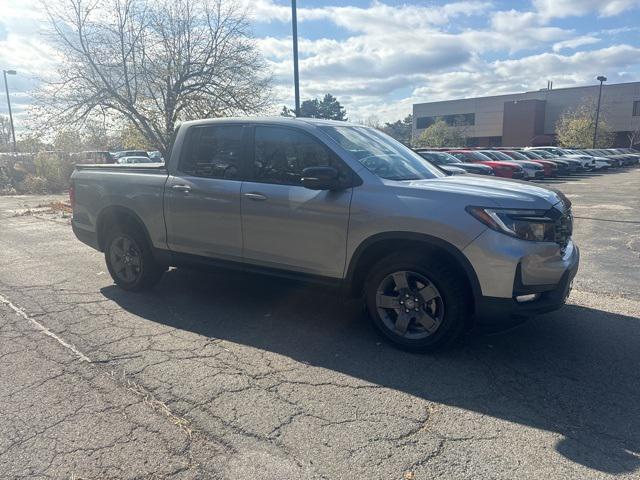 new 2025 Honda Ridgeline car, priced at $45,442