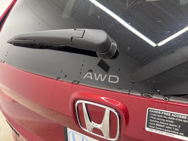 new 2026 Honda CR-V Hybrid car, priced at $41,255