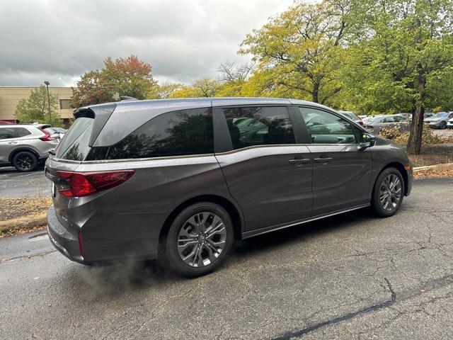 new 2025 Honda Odyssey car, priced at $44,517