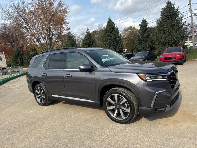 new 2025 Honda Pilot car, priced at $51,134