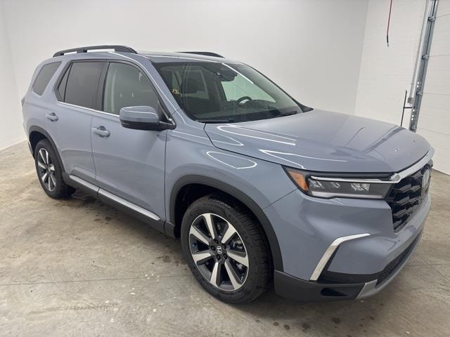 new 2025 Honda Pilot car, priced at $47,850