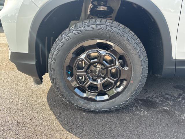 new 2025 Honda Ridgeline car, priced at $46,385