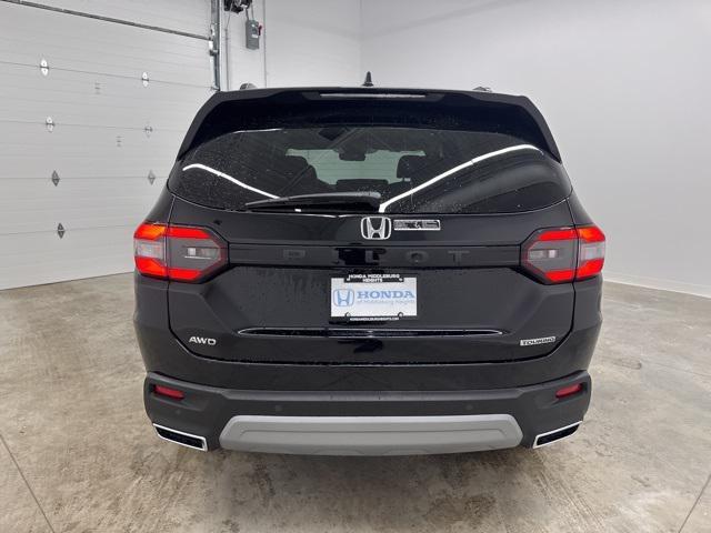 new 2025 Honda Pilot car, priced at $47,925