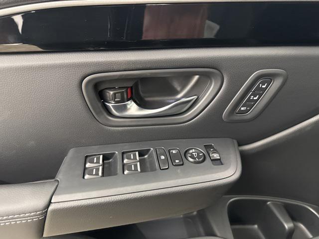 new 2025 Honda Pilot car, priced at $47,925