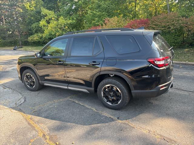 new 2025 Honda Pilot car, priced at $49,392