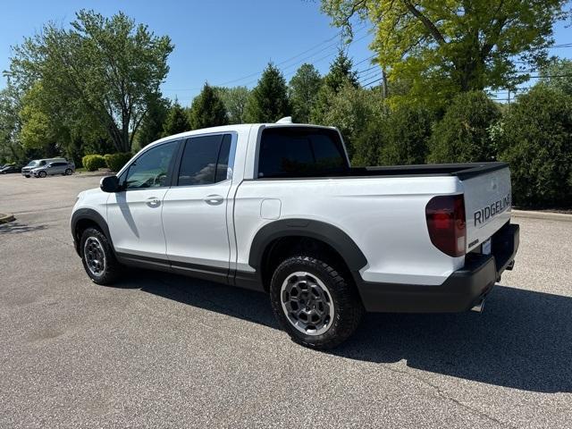 new 2024 Honda Ridgeline car, priced at $44,675