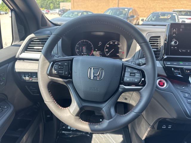 new 2025 Honda Odyssey car, priced at $42,320