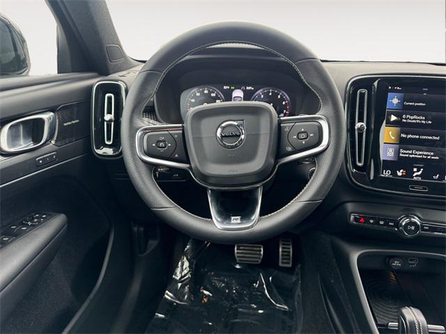 used 2019 Volvo XC40 car, priced at $22,600