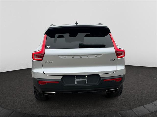 used 2019 Volvo XC40 car, priced at $22,600