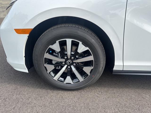 new 2025 Honda Odyssey car, priced at $42,445