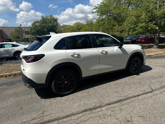 new 2025 Honda HR-V car, priced at $29,236