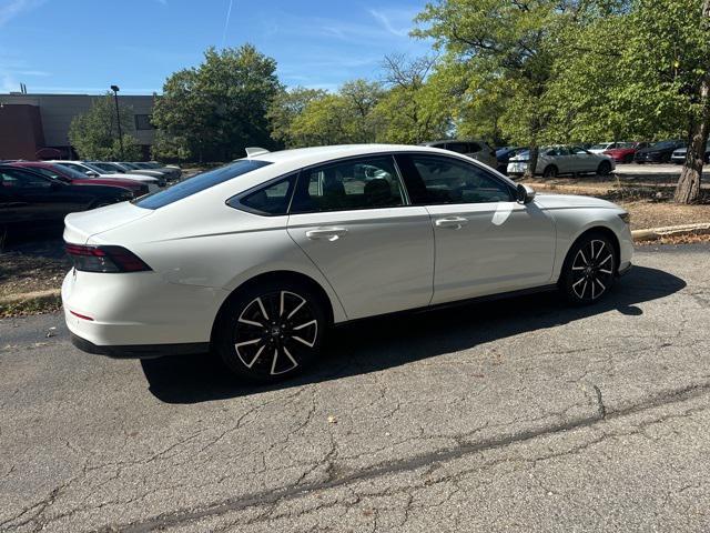 new 2025 Honda Accord Hybrid car, priced at $38,098