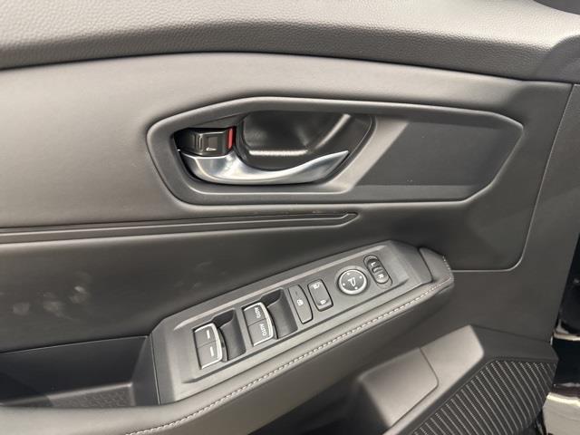 new 2025 Honda Accord Hybrid car, priced at $33,350