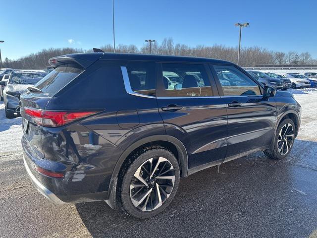 used 2022 Mitsubishi Outlander car, priced at $22,990