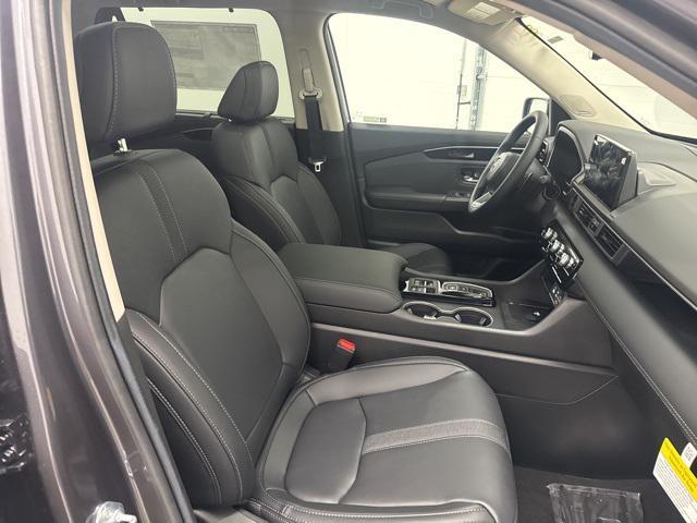 new 2025 Honda Pilot car, priced at $48,850