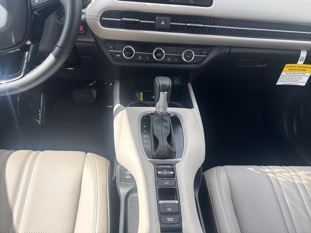 new 2025 Honda HR-V car, priced at $31,095