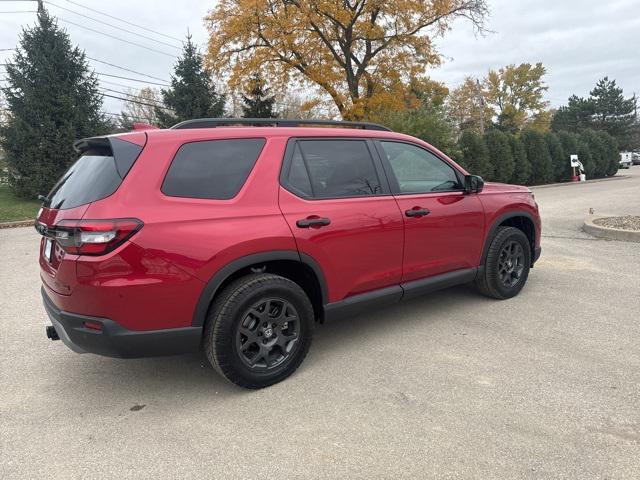 new 2025 Honda Pilot car, priced at $48,260