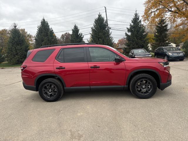 new 2025 Honda Pilot car, priced at $48,260