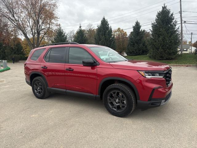 new 2025 Honda Pilot car, priced at $48,260